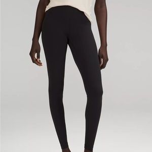 Lululemon Align Leggings 28” Size 6 in Black